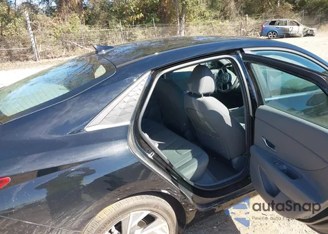 2024 Hyundai Elantra Sel from USA, damaged, VIN KMHLS4DG2RU756596